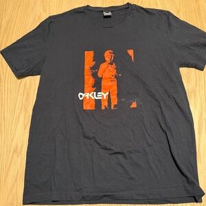 OAKLEY T SHIRT BLACK, NEVER WARN